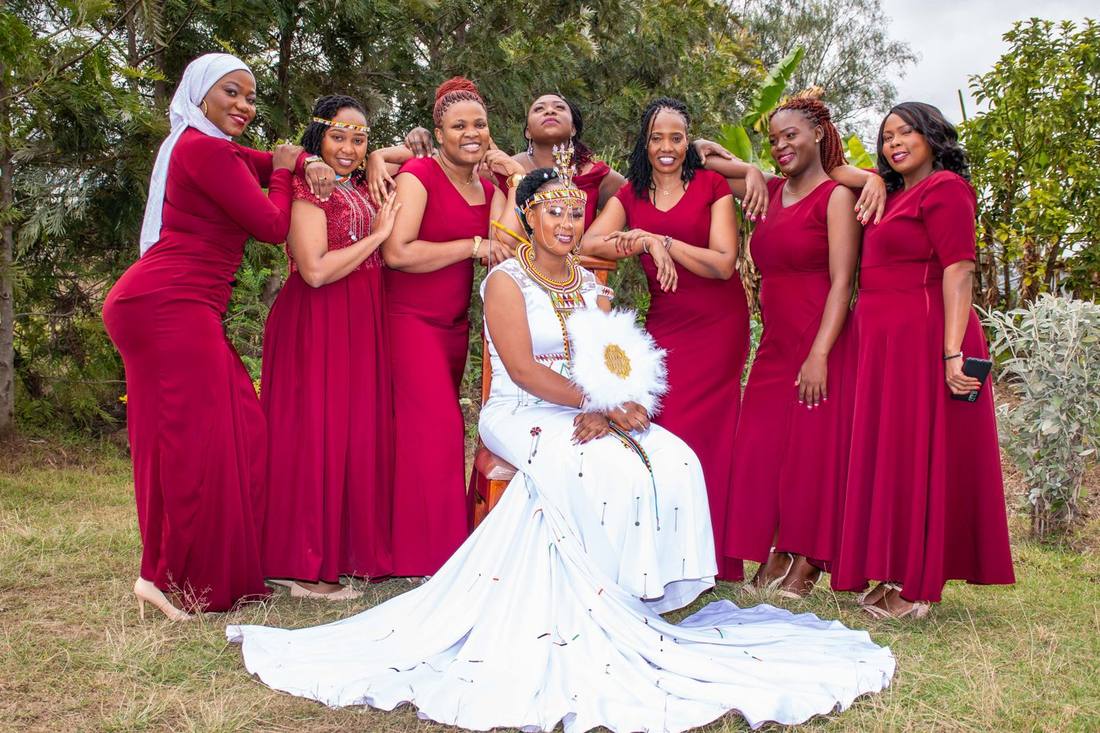 Bridal party group photo